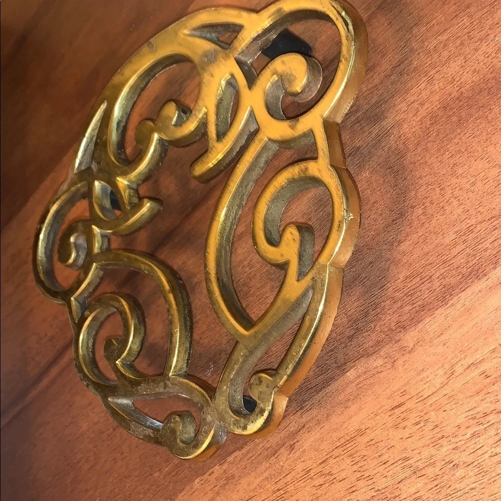 Vintage Brass MCM Retro Filigree Gold Metal Pot Trivet Kitchen Wall Decor